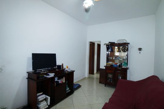 Sala de casa à venda com 4 quartos, 197m² em Olaria, Rio de Janeiro