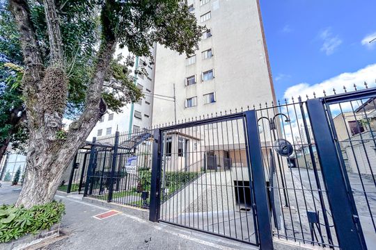 Fachada com Plaquinha de apartamento à venda com 2 quartos, 60m² em Parque São Jorge, São Paulo