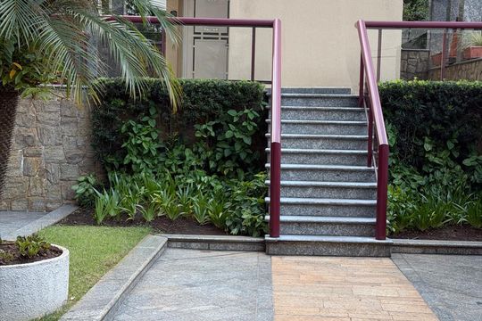 Área externa de apartamento à venda com 1 quarto, 205m² em Jardim, Santo André