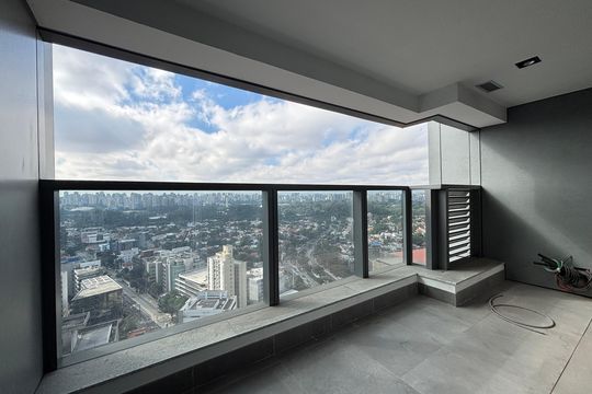 Varanda de apartamento à venda com 1 quarto, 42m² em Itaim Bibi, São Paulo
