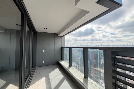 Varanda de apartamento à venda com 1 quarto, 42m² em Itaim Bibi, São Paulo