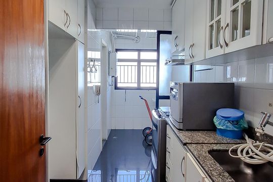 Cozinha de apartamento à venda com 3 quartos, 79m² em Aclimação, São Paulo