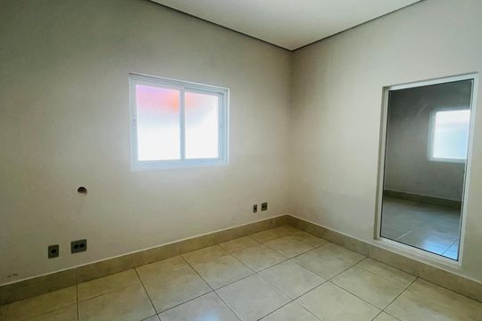 Casa para alugar com 2 quartos, 139m² em Bosque, Campinas