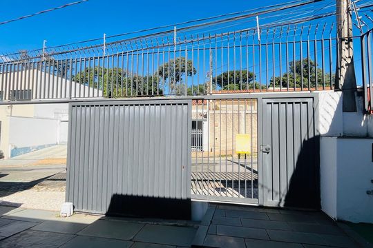 Casa à venda com 2 quartos, 139m² em Bosque, Campinas