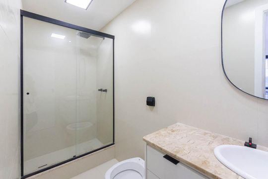 Banheiro Suíte de apartamento à venda com 3 quartos, 150m² em Vila Isabel, Rio de Janeiro