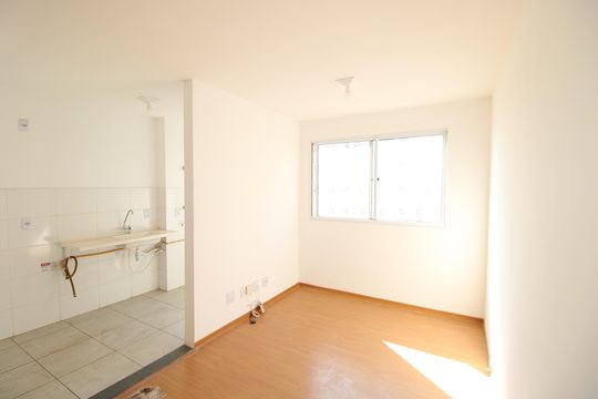 Apartamento para alugar com 2 quartos, 44m² em Colônia (zona Leste), São Paulo
