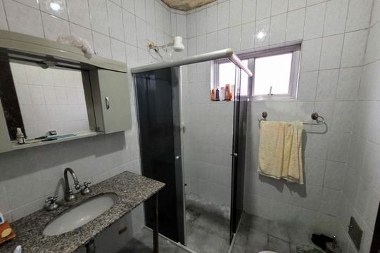 Casa à venda com 3 quartos, 122m² em Vila Santo Antônio, São Paulo