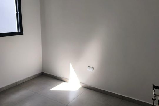 Casa à venda com 3 quartos, 194m² em Vila Clarice, Santo André