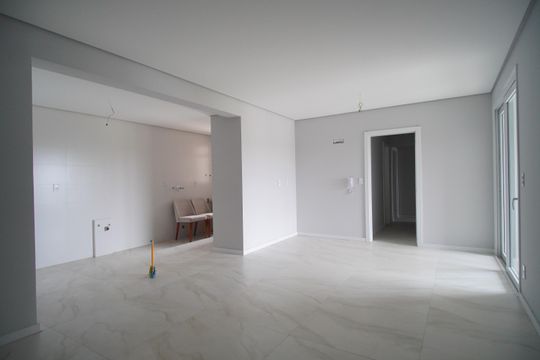 Sala de apartamento à venda com 3 quartos, 100m² em Morro do Espelho, São Leopoldo