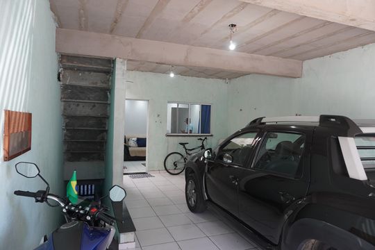 Garagem de casa à venda com 1 quarto, 120m² em Cidade São Pedro - Gleba A, Santana de Parnaíba