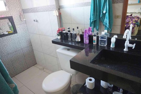 Banheiro da Suíte de casa à venda com 1 quarto, 120m² em Cidade São Pedro - Gleba A, Santana de Parnaíba