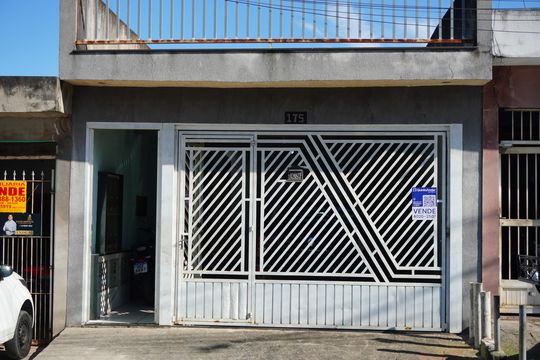 Fachada de casa à venda com 1 quarto, 120m² em Cidade São Pedro - Gleba A, Santana de Parnaíba
