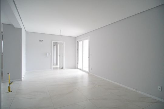 Sala de apartamento à venda com 3 quartos, 150m² em Morro do Espelho, São Leopoldo