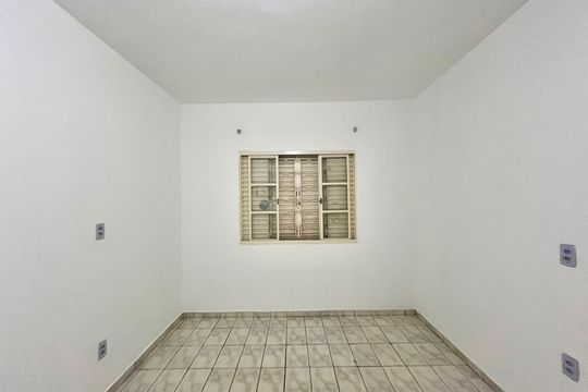 Quarto 1 de casa à venda com 3 quartos, 200m² em Fundacao da Casa Popular, Campinas