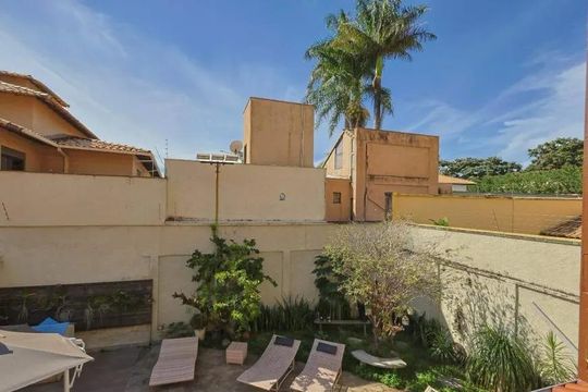 Área comum de casa para alugar com 4 quartos, 364m² em Belvedere, Belo Horizonte