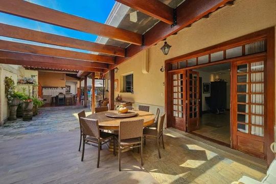 Área comum de casa para alugar com 4 quartos, 364m² em Belvedere, Belo Horizonte