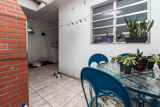 Quintal de casa à venda com 2 quartos, 63m² em Cidade Monções, São Paulo