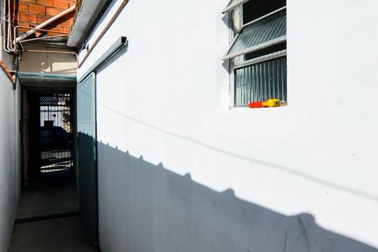 Corredor de Entrada de kitnet/studio para alugar com 1 quarto, 25m² em Jardim Carvalho, Guarulhos