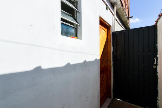 Corredor de Entrada de kitnet/studio para alugar com 1 quarto, 25m² em Jardim Carvalho, Guarulhos