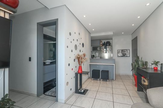 Sala de apartamento à venda com 3 quartos, 65m² em Passo D’areia, Porto Alegre