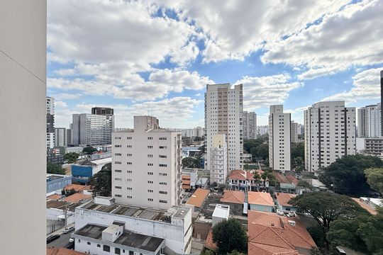 Vista de apartamento à venda com 3 quartos, 80m² em Santo Amaro, São Paulo