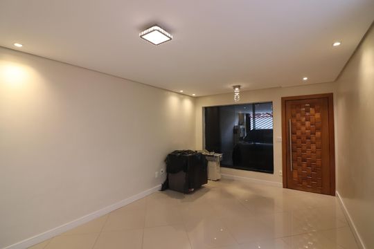 Sala  de casa à venda com 3 quartos, 180m² em Paulicéia, São Bernardo do Campo