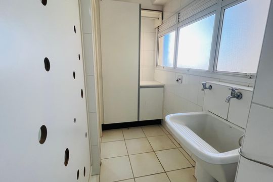 Apartamento para alugar com 4 quartos, 137m² em Parque dos Pomares, Campinas