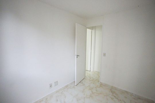Quarto 2 de apartamento para alugar com 2 quartos, 49m² em Anil, Rio de Janeiro