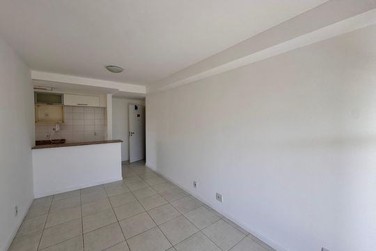 Sala de apartamento à venda com 3 quartos, 78m² em Recreio dos Bandeirantes, Rio de Janeiro