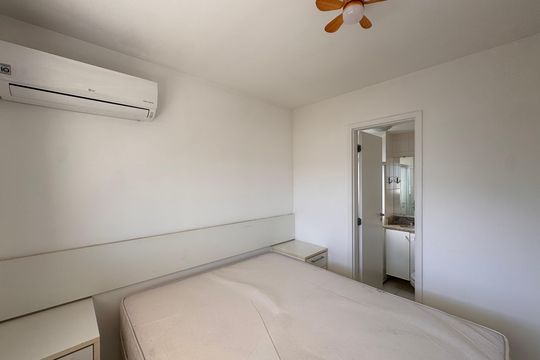 Suite de apartamento à venda com 3 quartos, 78m² em Recreio dos Bandeirantes, Rio de Janeiro