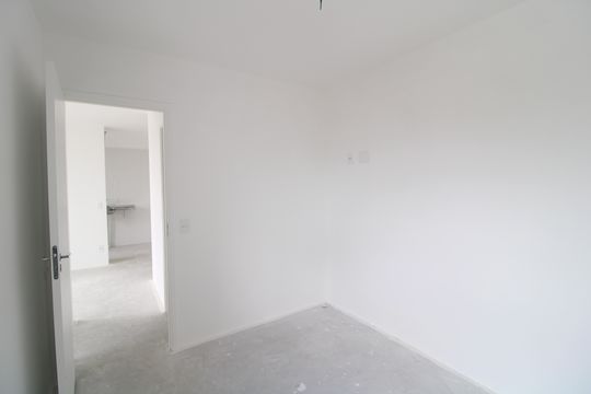 Quarto 1 de apartamento à venda com 2 quartos, 41940m² em Vila Isa, São Paulo