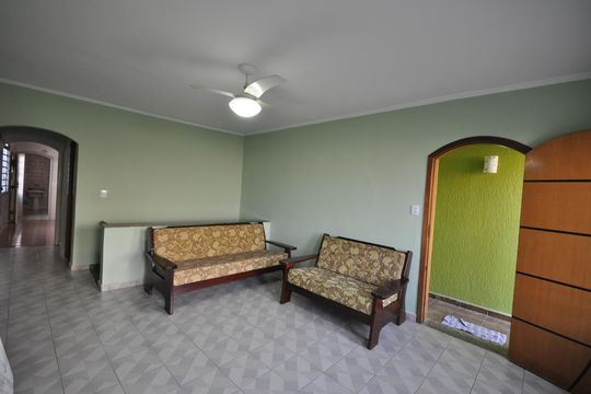 Casa para alugar com 2 quartos, 130m² em Vila Maria Alta, São Paulo