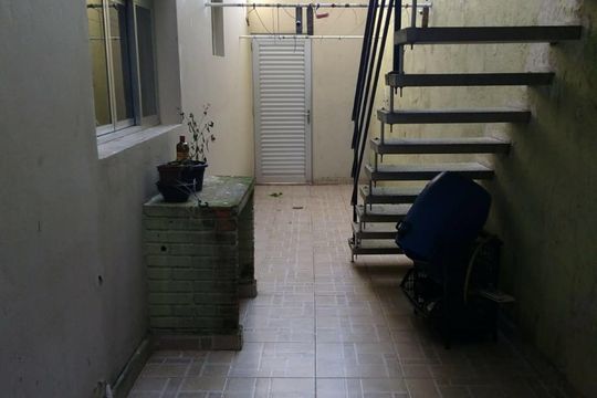 Área externa de casa à venda com 3 quartos, 107m² em Vila Tupi, São Bernardo do Campo