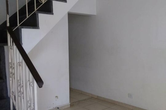 Sala de casa à venda com 3 quartos, 107m² em Vila Tupi, São Bernardo do Campo