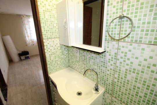 Banheiro de apartamento para alugar com 2 quartos, 44m² em Conjunto Habitacional Santa Etelvina Ii, São Paulo