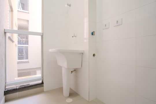 Área de Serviço de apartamento para alugar com 2 quartos, 55m² em Vila Carrão, São Paulo