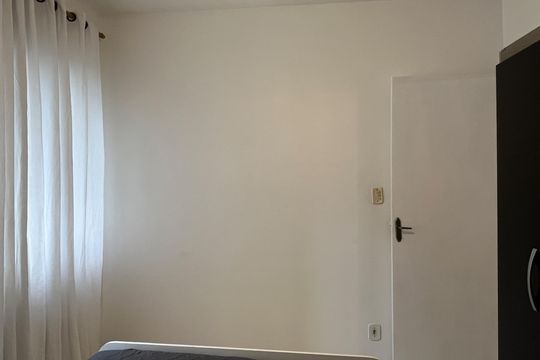 Quarto 1 de apartamento para alugar com 2 quartos, 50m² em Gonzaga, Santos