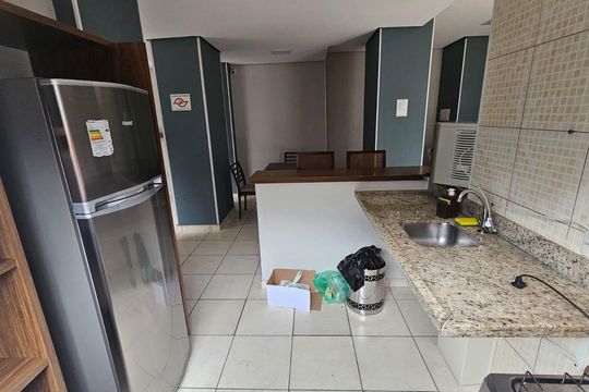 Banheiro de apartamento à venda com 2 quartos, 48m² em Presidente Altino, Osasco