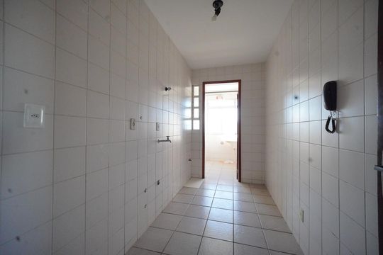 Cozinha de apartamento para alugar com 2 quartos, 60m² em Campinas, São José