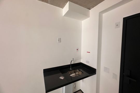 Studio de kitnet/studio à venda com 1 quarto, 25m² em Santo Amaro, São Paulo