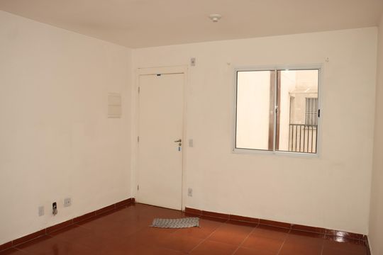 Sala/Cozinha de apartamento para alugar com 2 quartos, 49m² em Jardim da Laranjeira (zona Leste), São Paulo