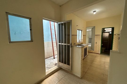 Copa de casa para alugar com 2 quartos, 85m² em Cabuís, Nilópolis