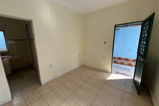 Sala de casa para alugar com 2 quartos, 85m² em Cabuís, Nilópolis