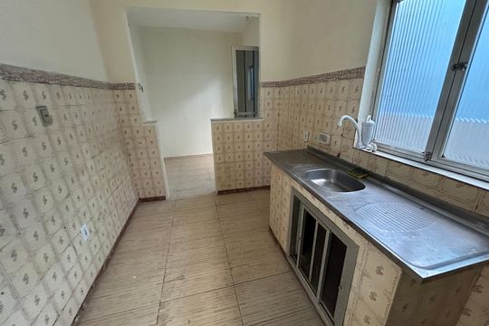 Cozinha de casa para alugar com 2 quartos, 85m² em Cabuís, Nilópolis
