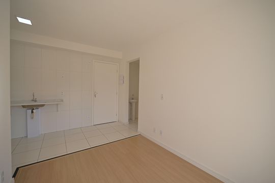 Sala de apartamento para alugar com 2 quartos, 53m² em Parque Maria Luiza, São Paulo