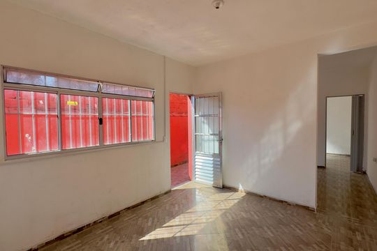 Sala de casa para alugar com 2 quartos, 55m² em Cidade Soberana, Guarulhos