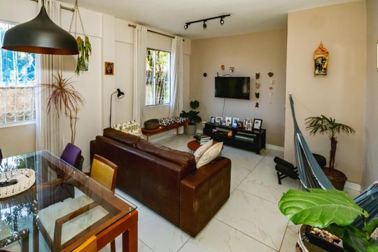Apartamento à venda com 3 quartos, 77m² em Indaiá, Belo Horizonte