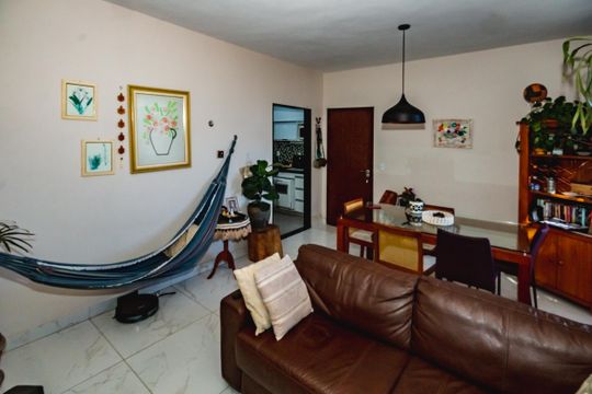 Apartamento à venda com 3 quartos, 77m² em Indaiá, Belo Horizonte