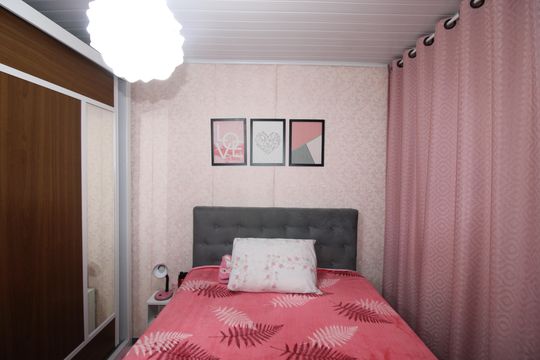 Quarto 2 de casa à venda com 2 quartos, 129m² em Vila Carmosina, São Paulo