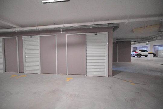 Garagem de apartamento para alugar com 1 quarto, 40m² em Centro, Florianópolis